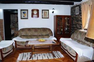 Апартаменты Old House Kontic Никшич Апартаменты с 2 спальнями-5